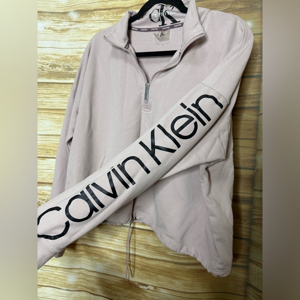 Calvin Klein 1/2 zip cropped jacket XXL